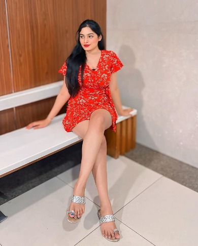 Hey am Somya high class call girl available 24//7 in Mumbai book now